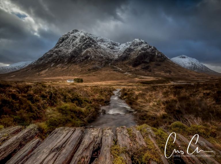 Glencoe white cottage and mountain behind. Glencoe Scottish photography workshop 